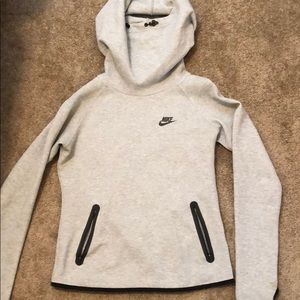 Nike Tech sweatshirt